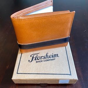 Florsheim Mens Tan Bi-Fold Genuine Leather Wallet